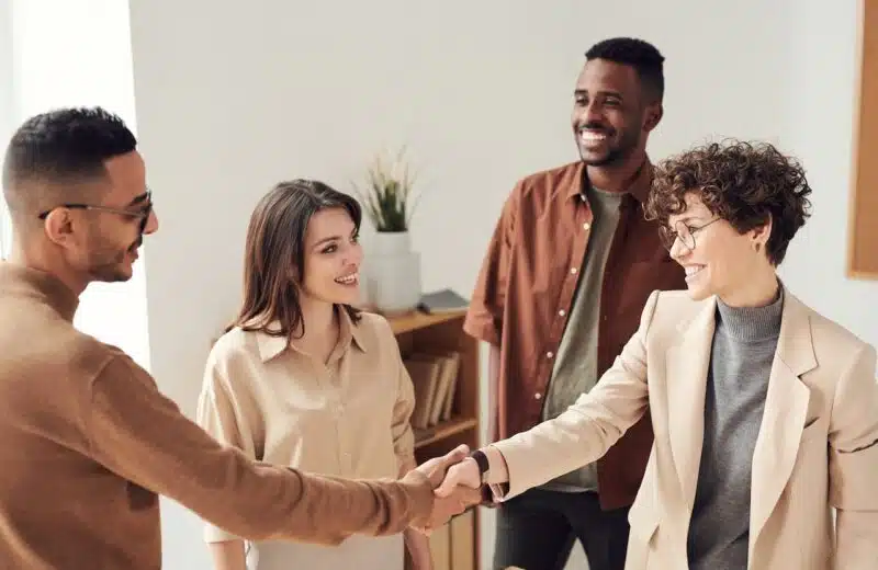Le portage salarial : une alternative au statut d’auto-entrepreneur