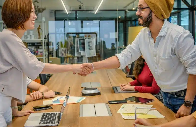 La réglementation des relations commerciales inter-entreprises : obligations et enjeux pour les entreprises