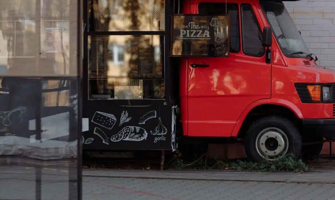 Ouvrir un camion pizza : les aspects juridiques à ne pas négliger