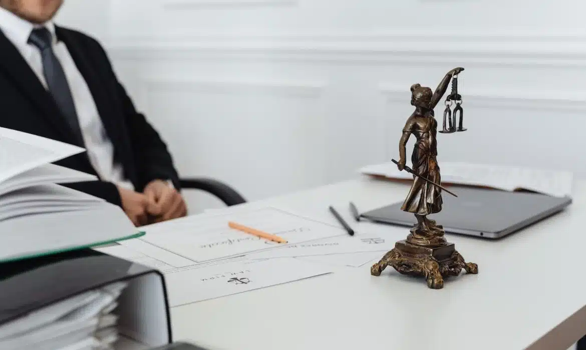 Guide complet sur les différents statuts juridiques pour la création d’une entreprise