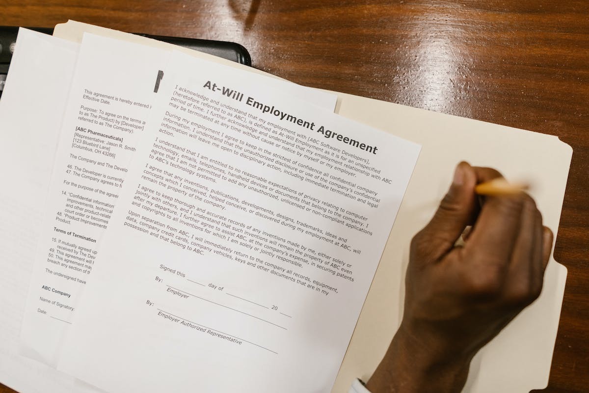 contrat travail