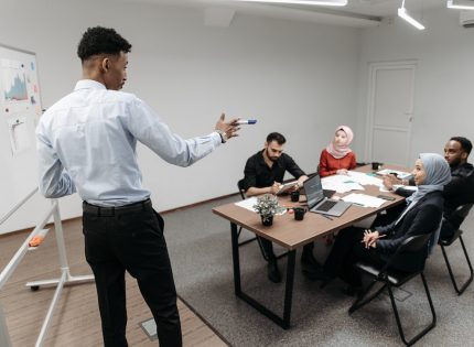 Comment définir un axe de communication ?