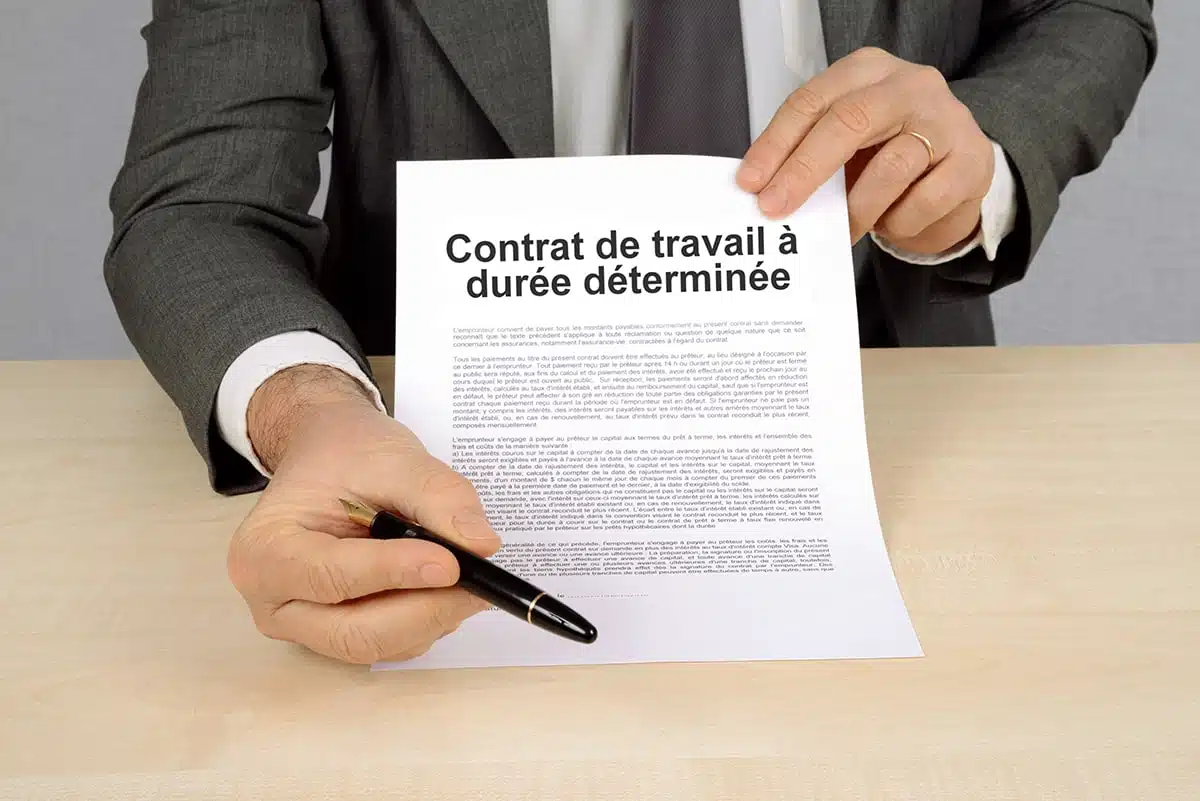 contrat à durée déterminée