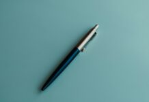 Les stylos personnalisés, une idée cadeau classique et élégante