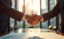 Clause de résolution des litiges : survit-elle à la résiliation d’un contrat ?